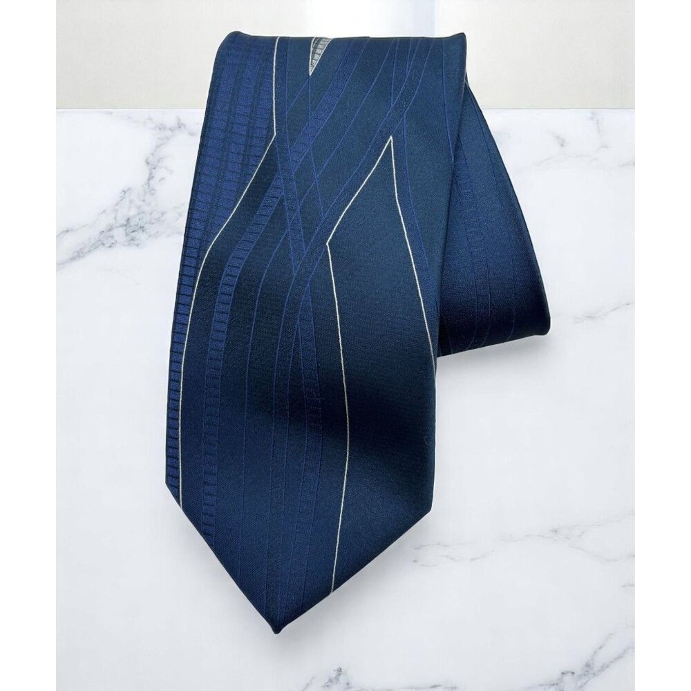 Puritan Mens Neck Tie Blue Stripes Waves Geometric Design Office Attire